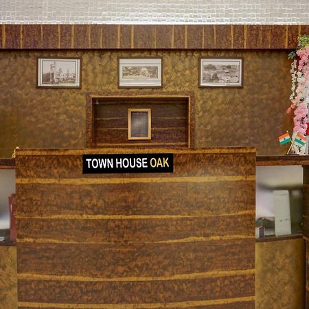 Townhouse Oak Orchard Hotel Pune Exterior photo