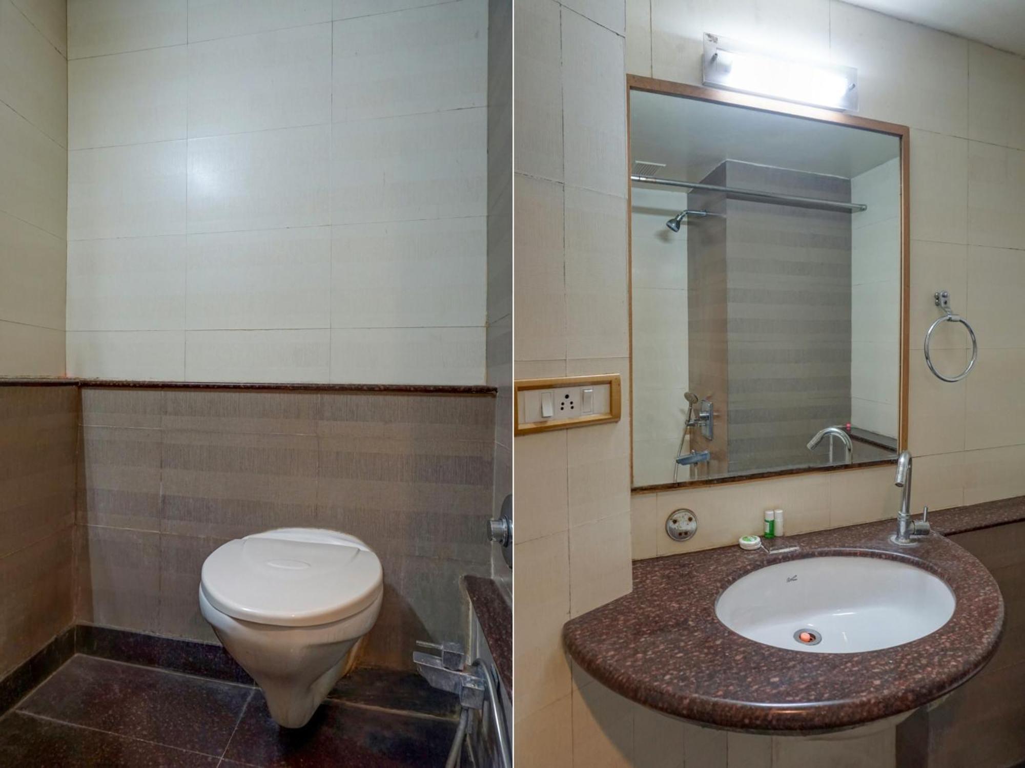 Townhouse Oak Orchard Hotel Pune Exterior photo
